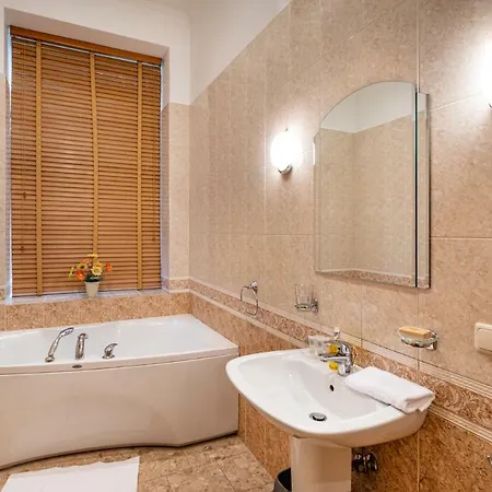 Old 2 Bedroom Vecpilsetas Street *