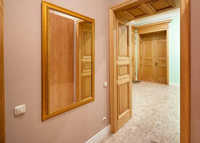 Apartment Old 2 Bedroom Vecpilsetas Street *